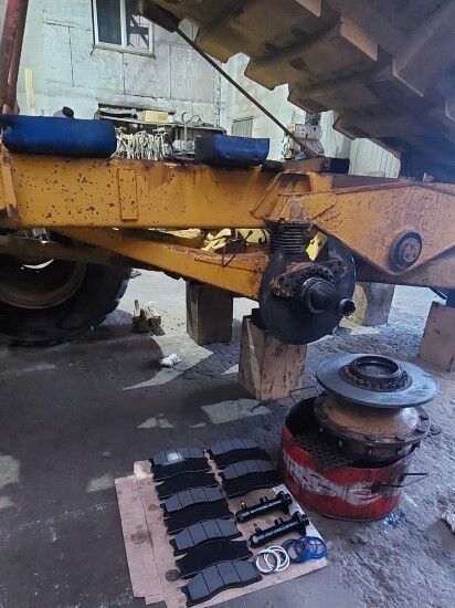 Brake pads for Articulated dumper Volvo A20, A25, A30, A35, A40 articulated dump: picture 3