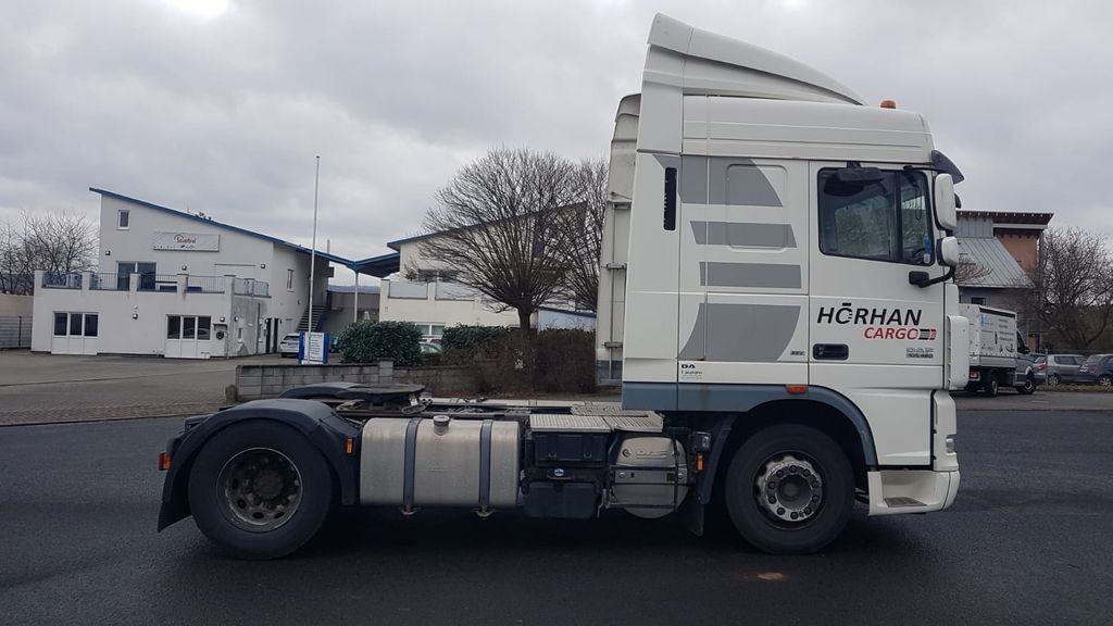 Tractor unit DAF XF 105 460: picture 3