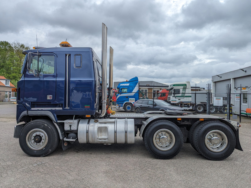 Tractor unit MACK MH613 6x4 Ultra Liner Euro1 - V8 - Manual - PTO - KiepHydrauliek  - Airco - 07/2024APK (T1279): picture 11