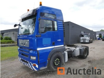 Tractor unit MAN: picture 1