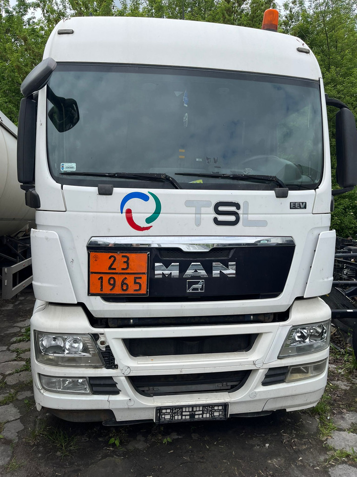 Tractor unit MAN TGS: picture 2