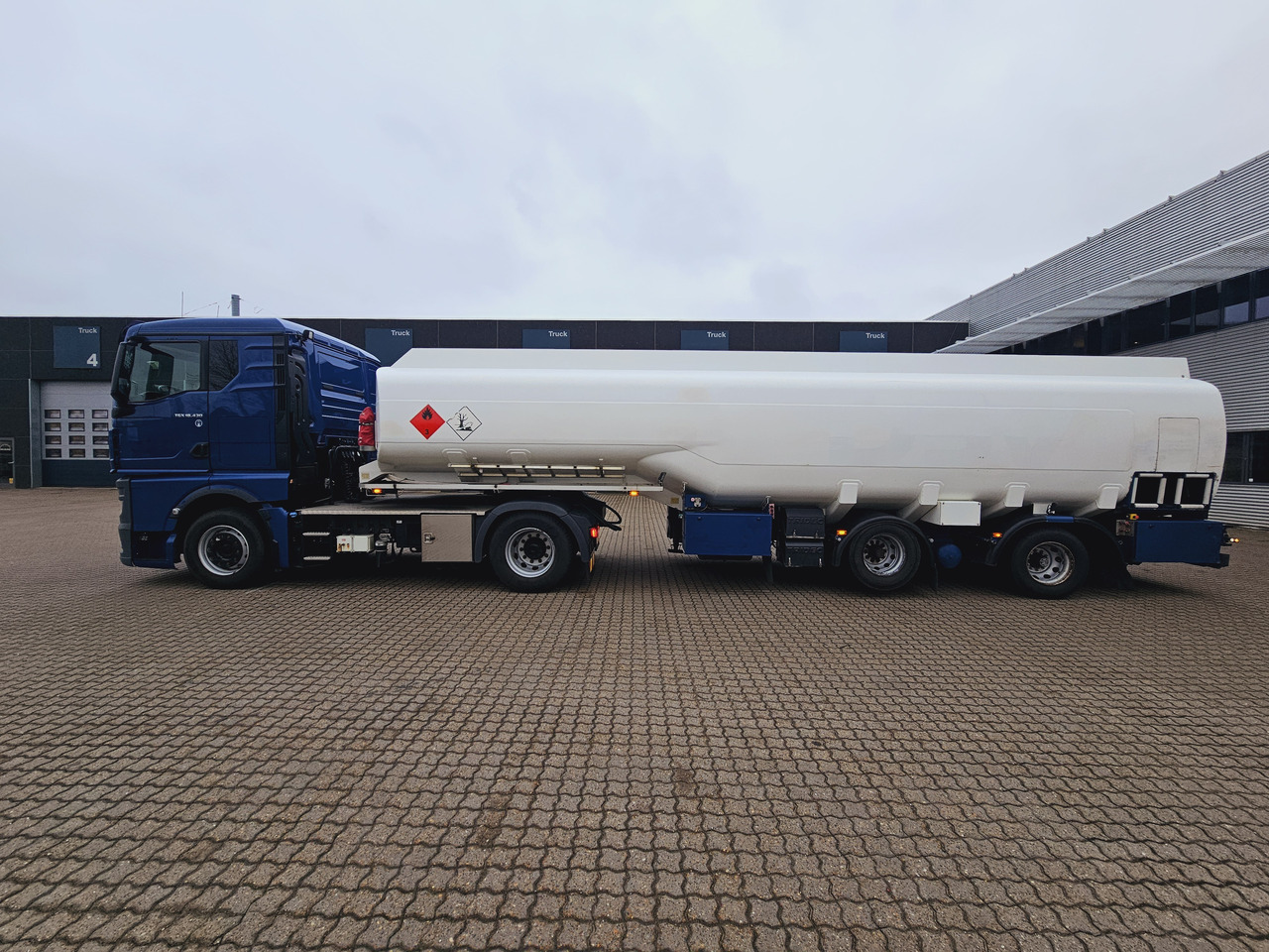 Tractor unit MAN TGX 18.430 med trailer: picture 11