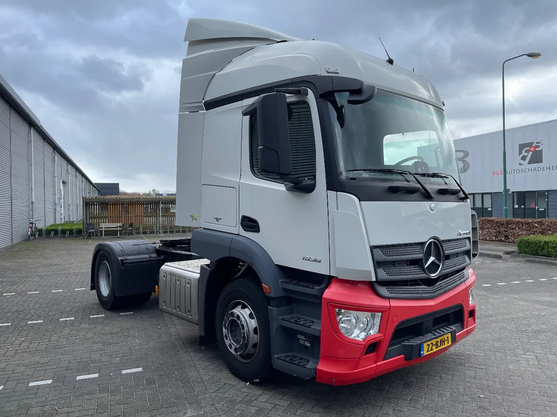 Tractor unit Mercedes-Benz Actros 1936 L 3-2017 only 780.000 km: picture 3