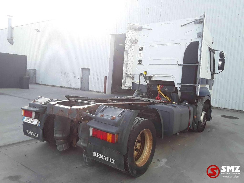 Tractor unit Renault Premium 420: picture 12