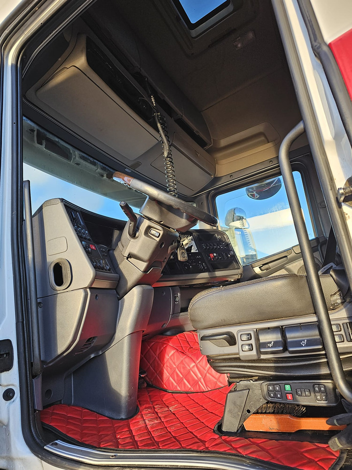 Tractor unit SCANIA R 580: picture 7