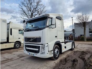 Tractor unit VOLVO FH13 420HP / 2010 / AUTOMATIC / HYDRAULIC: picture 1