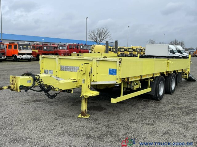 Low loader trailer for transportation of heavy machinery Hiebenthal TTH 18 Tandem Tieflader TwistLock Rampen 15t. NL: picture 12