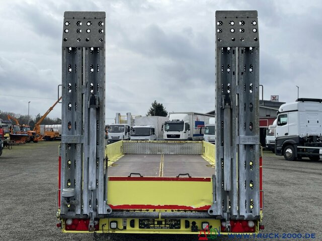 Low loader trailer for transportation of heavy machinery Hiebenthal TTH 18 Tandem Tieflader TwistLock Rampen 15t. NL: picture 6