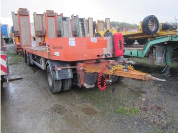 Trax  - Low loader trailer