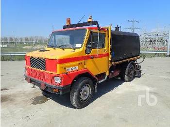 Tank truck for transportation of bitumen BREMACH 4x2: picture 1