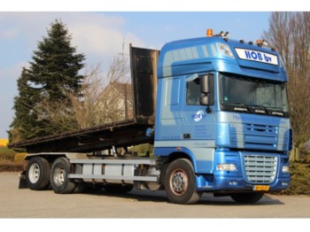 Skip loader truck DAF XF105/460 FAS 30T KABELSYSTEEM EURO5!: picture 1