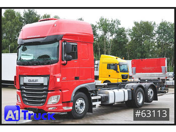 Container transporter/ Swap body truck DAF XF 440 FAR BDF, 7.15, 7.45, LBW, Standklima: picture 1