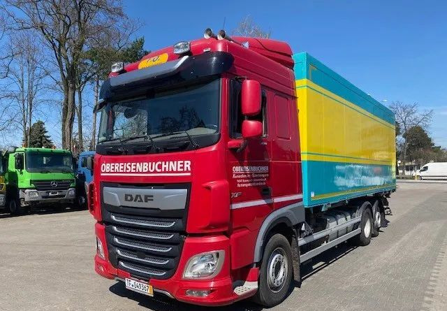 Isothermal truck DAF XF 480: picture 7