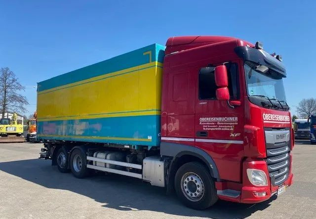 Isothermal truck DAF XF 480: picture 2