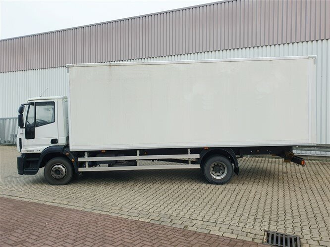 Box truck EuroCargo ML140E28 4x2 EuroCargo ML140E28 4x2, 41 cbm: picture 8