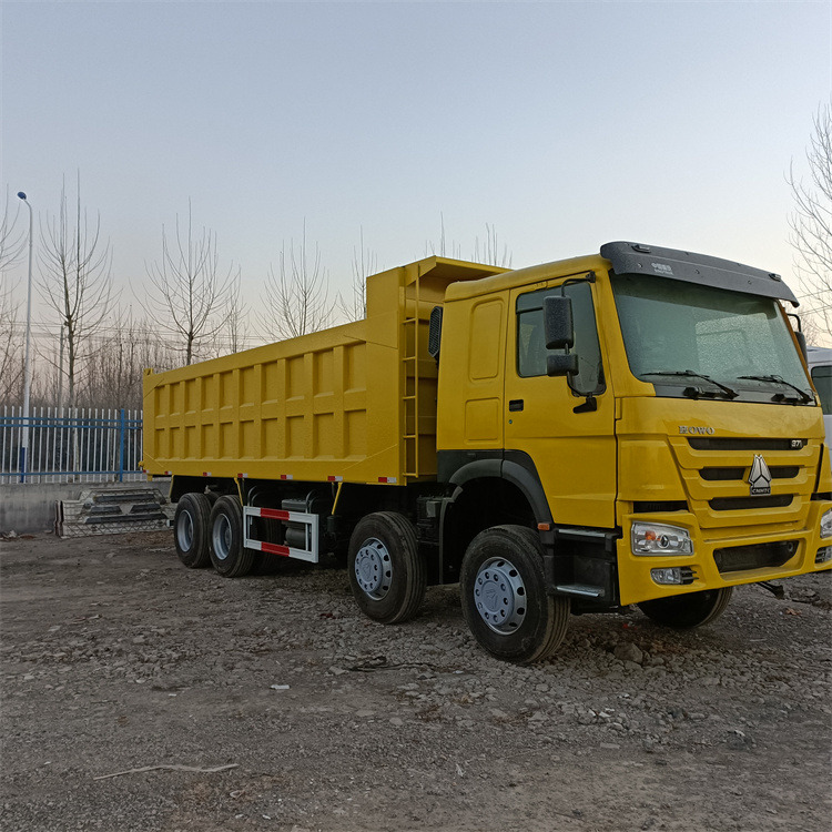 Tipper HOWO HOWO 8x4 371hp-Yellow: picture 12