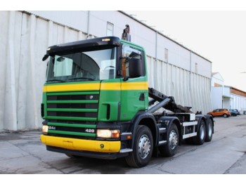SCANIA 124.420 8x4 Euro3 Retarder - Hook lift truck