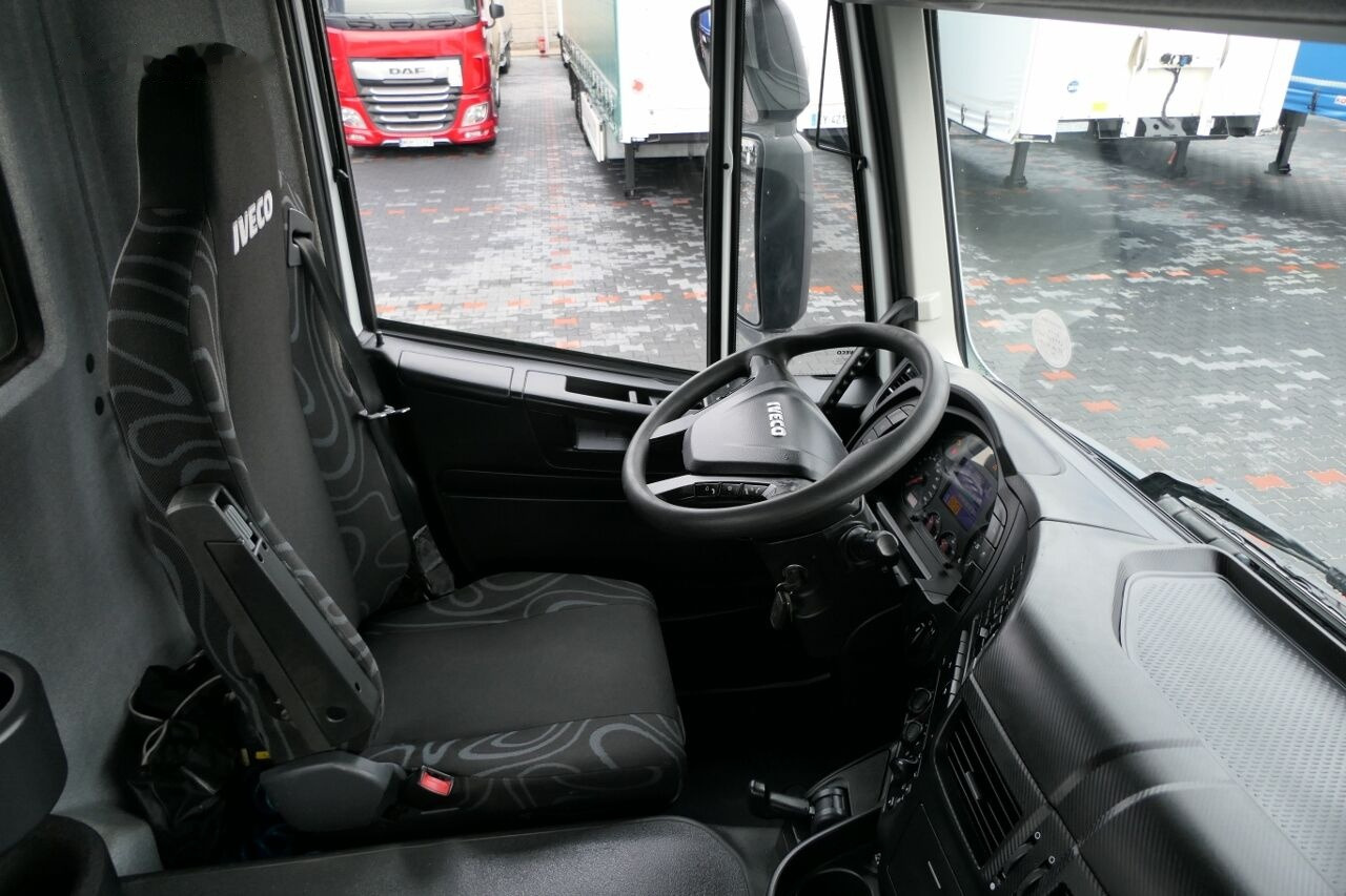 Dropside/ Flatbed truck IVECO STRALIS 330: picture 30