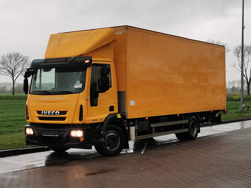 Box truck Iveco 120E22 EUROCARGO eev taillift: picture 3