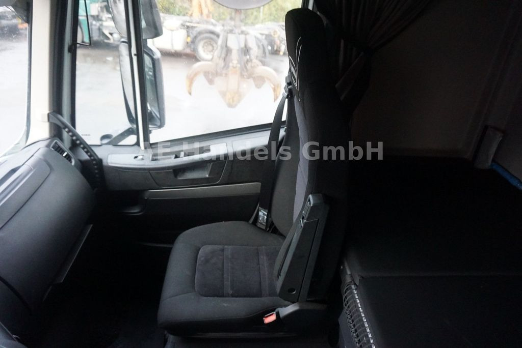 Cab chassis truck Iveco Stralis 460 Hi-Way LL LNG*Retarder/Lenk+Lift/AHK: picture 26