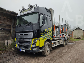 Volvo FH16 750 6X4 - Log truck