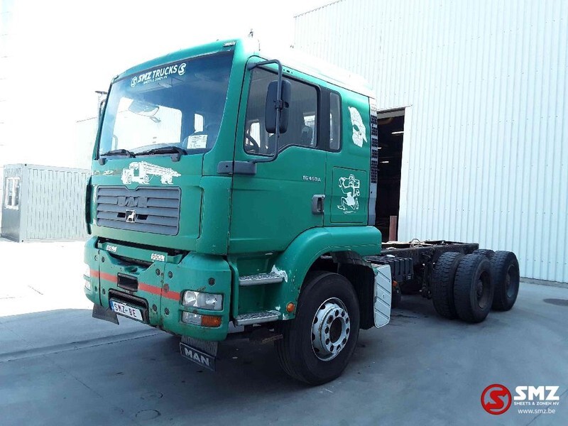 Cab chassis truck MAN TGA 460 6x4 manual/pump-gear: picture 4