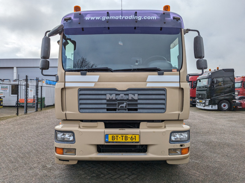 Autotransporter truck MAN TGM 18.240 4X2 BL Euro4 - SleepCab - MachineTransporter - Dhollandia Oprijramp 9T - Hydr. Steunpoten - 02/2025APK (V723): picture 10