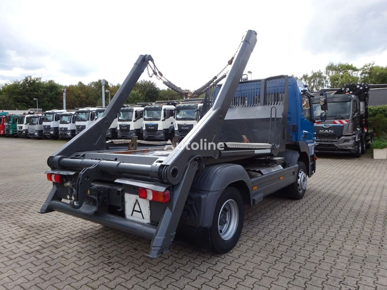 Skip loader truck Mercedes-Benz 1218 Atego Skip loader: picture 5