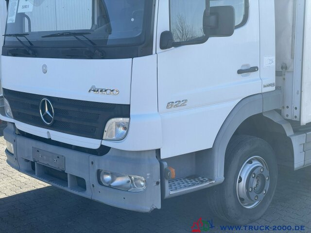 Autotransporter truck Mercedes-Benz 922 Atego Geschlossener Transport + el. Rampen: picture 13