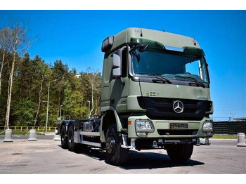 New Cab chassis truck Mercedes-Benz ACTROS 3344 Twist Lock BDF LIKE NEW: picture 2