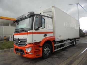 Box truck Mercedes-Benz Actros 1827: picture 1