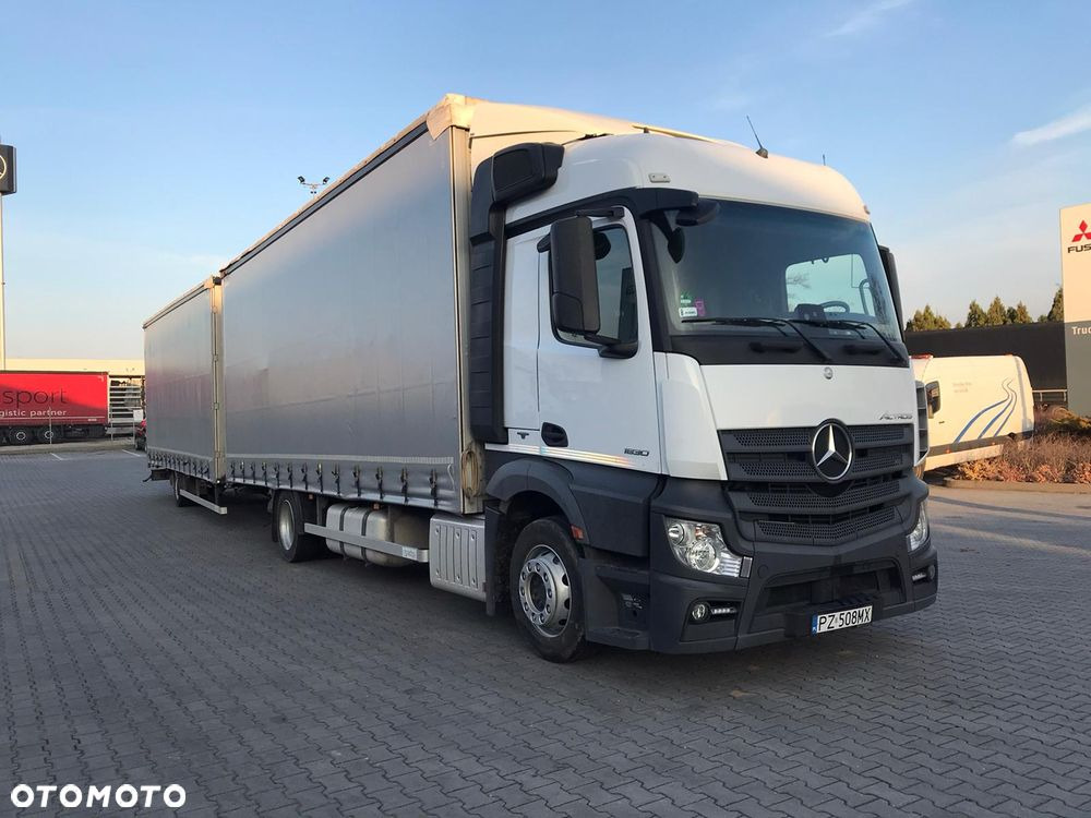 Curtainsider truck Mercedes-Benz Actros 1830 LnR: picture 2