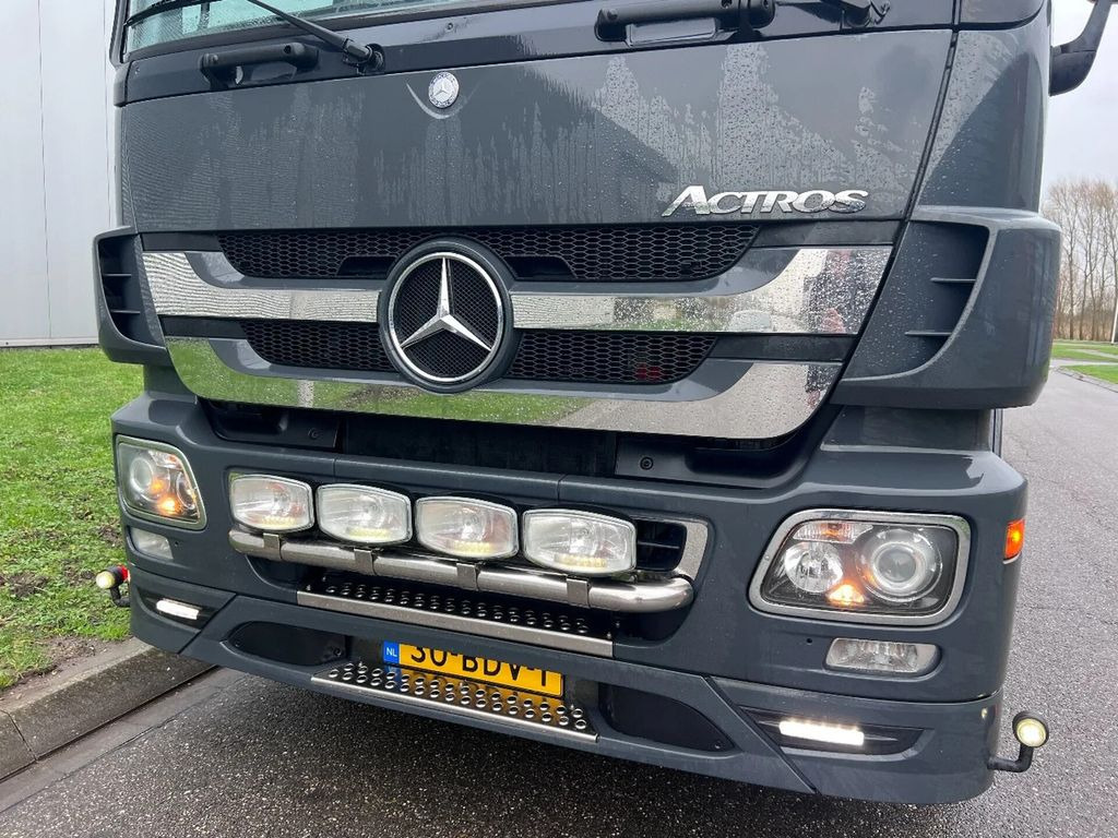 Box truck Mercedes-Benz Actros 1841 4X2 EURO 5 249.088km: picture 6