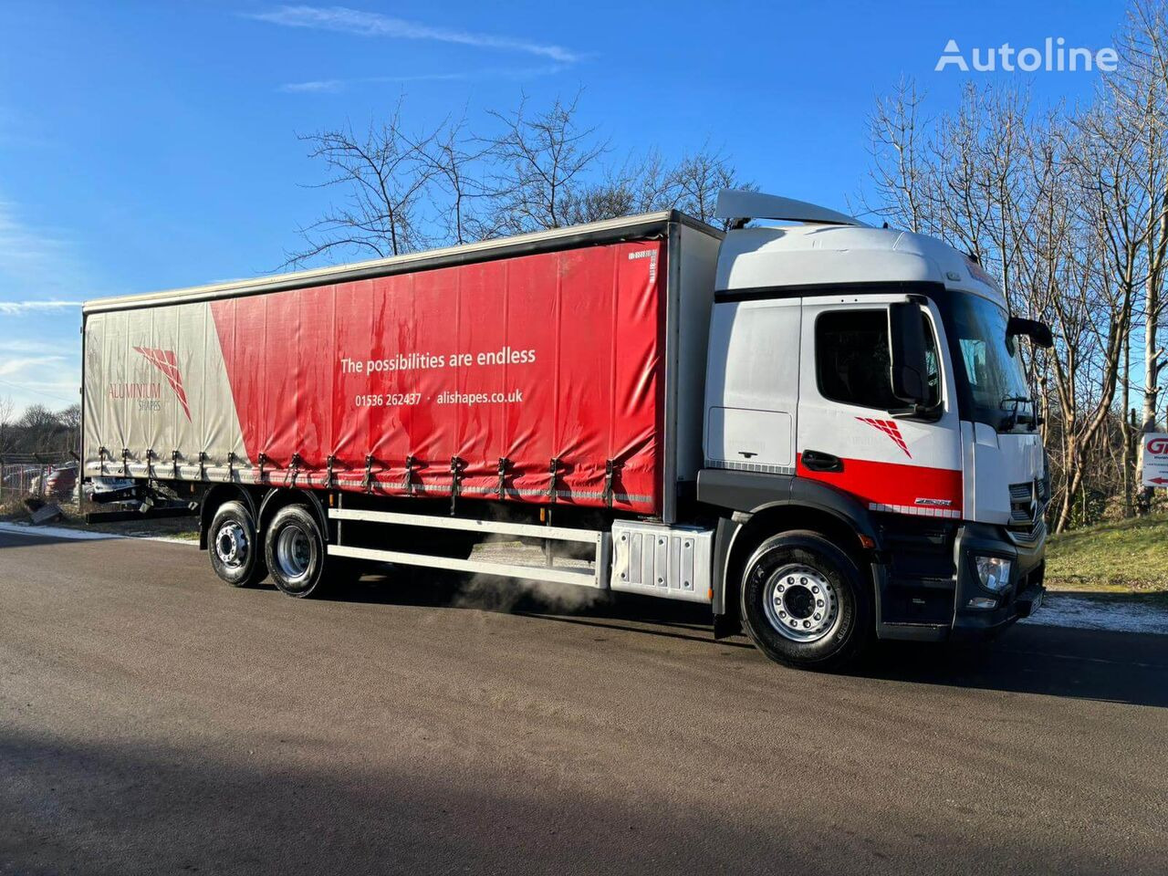 Curtainsider truck Mercedes-Benz Actros 2533: picture 8