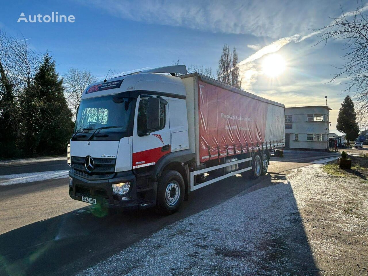 Curtainsider truck Mercedes-Benz Actros 2533: picture 10
