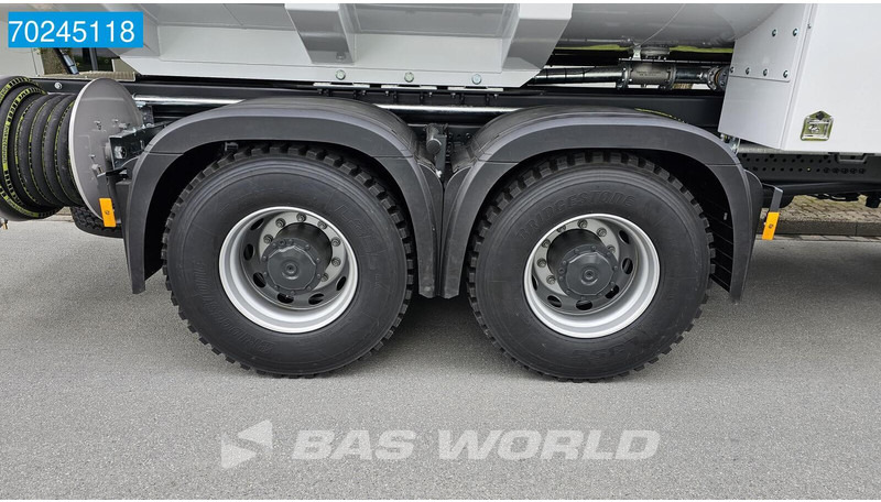 New Tank truck for transportation of fuel Mercedes-Benz Arocs 3340 6X4 20.000ltr Fuel tanker ADR EURO 3: picture 13