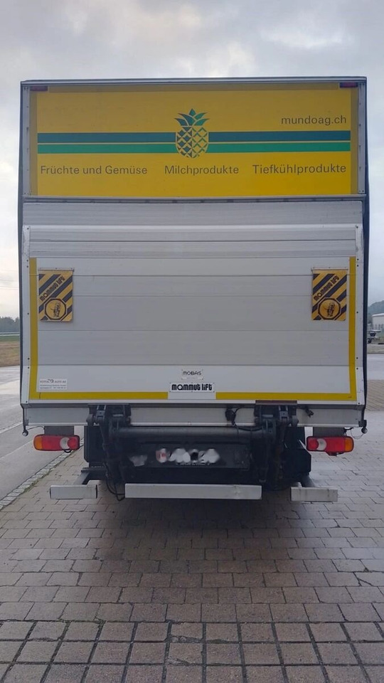 Refrigerator truck Renault Midlum Fridge + tail lift: picture 2