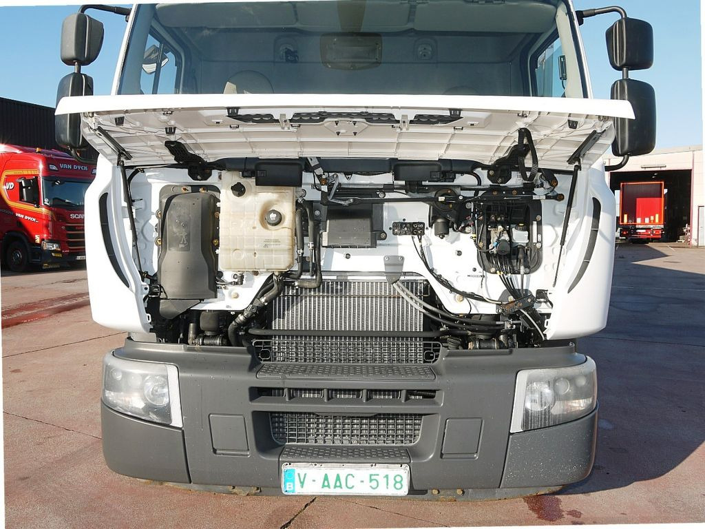 Refrigerator truck Renault P 270.19 KUHLKOFFER CARRIER SUPRA 950 MULIT LBW: picture 16