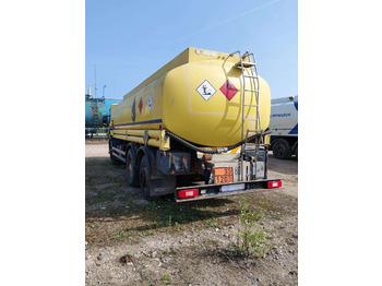 Tank truck for transportation of fuel SCANIA P94.360: picture 3