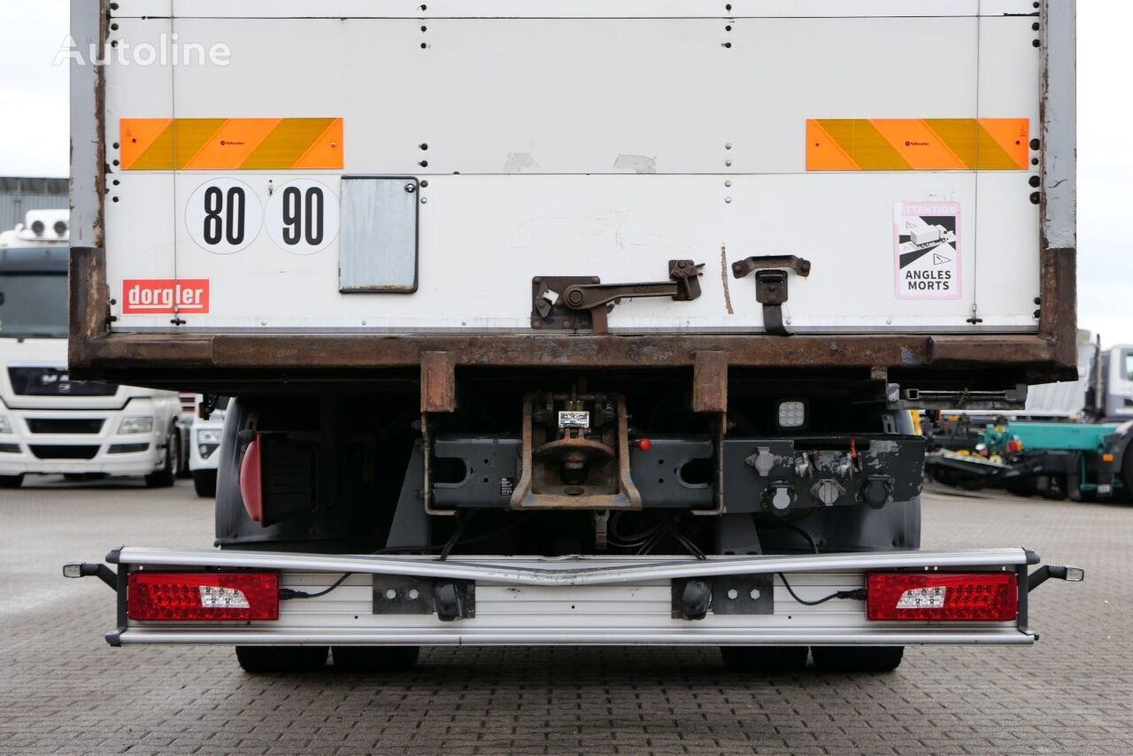 Box truck Scania R490: picture 12
