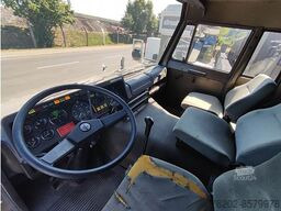 Curtainsider truck Steyr 1291.320 P43M 4x4 Pritsche und Hebebühne: picture 21