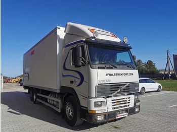 Refrigerator truck Volvo FH12 380 refrigerated truck: picture 3