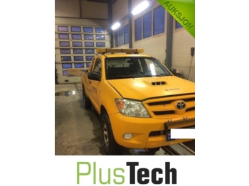 Toyota Hilux 4x4 - Flatbed van
