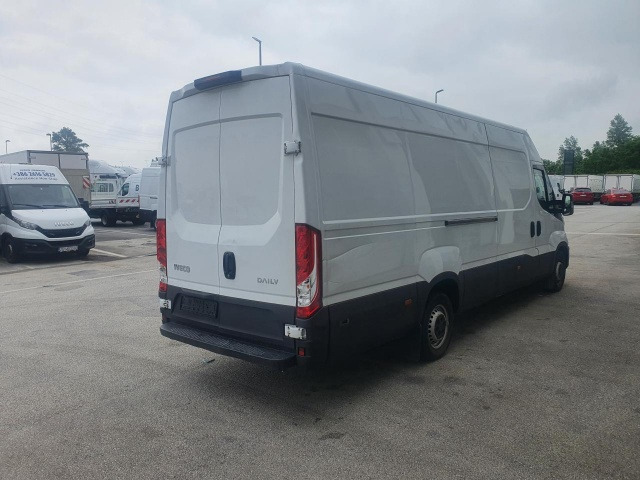 IVECO Daily 35S16V leasing IVECO Daily 35S16V: picture 5