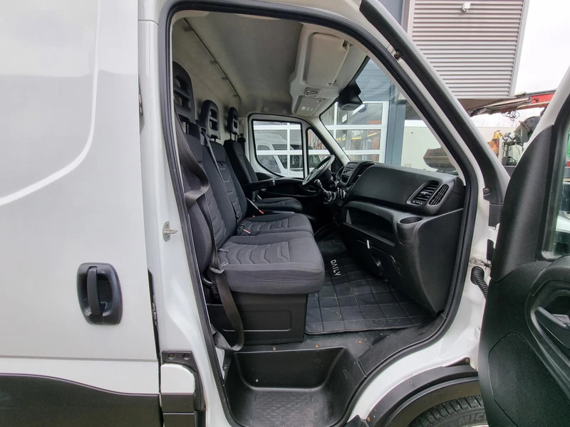 Panel van Iveco Daily 35C17 WB 352 L2H2/ Airco/ Cruise Control: picture 8