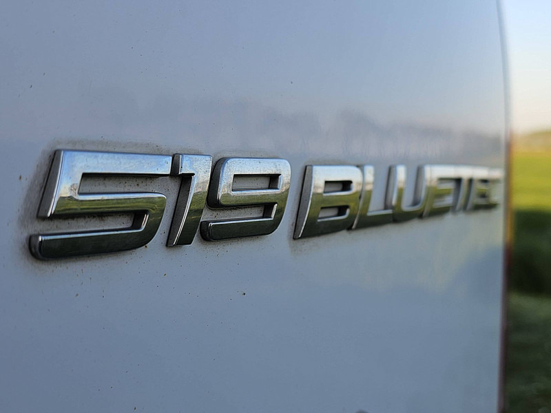 Panel van Mercedes-Benz Sprinter 519 cdi: picture 17