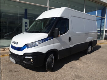 Panel van Furgón IVECO 35S16A8V 12m3