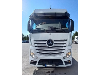 Mercedes-Benz 1845 BS 450 - Tractor unit: picture 1