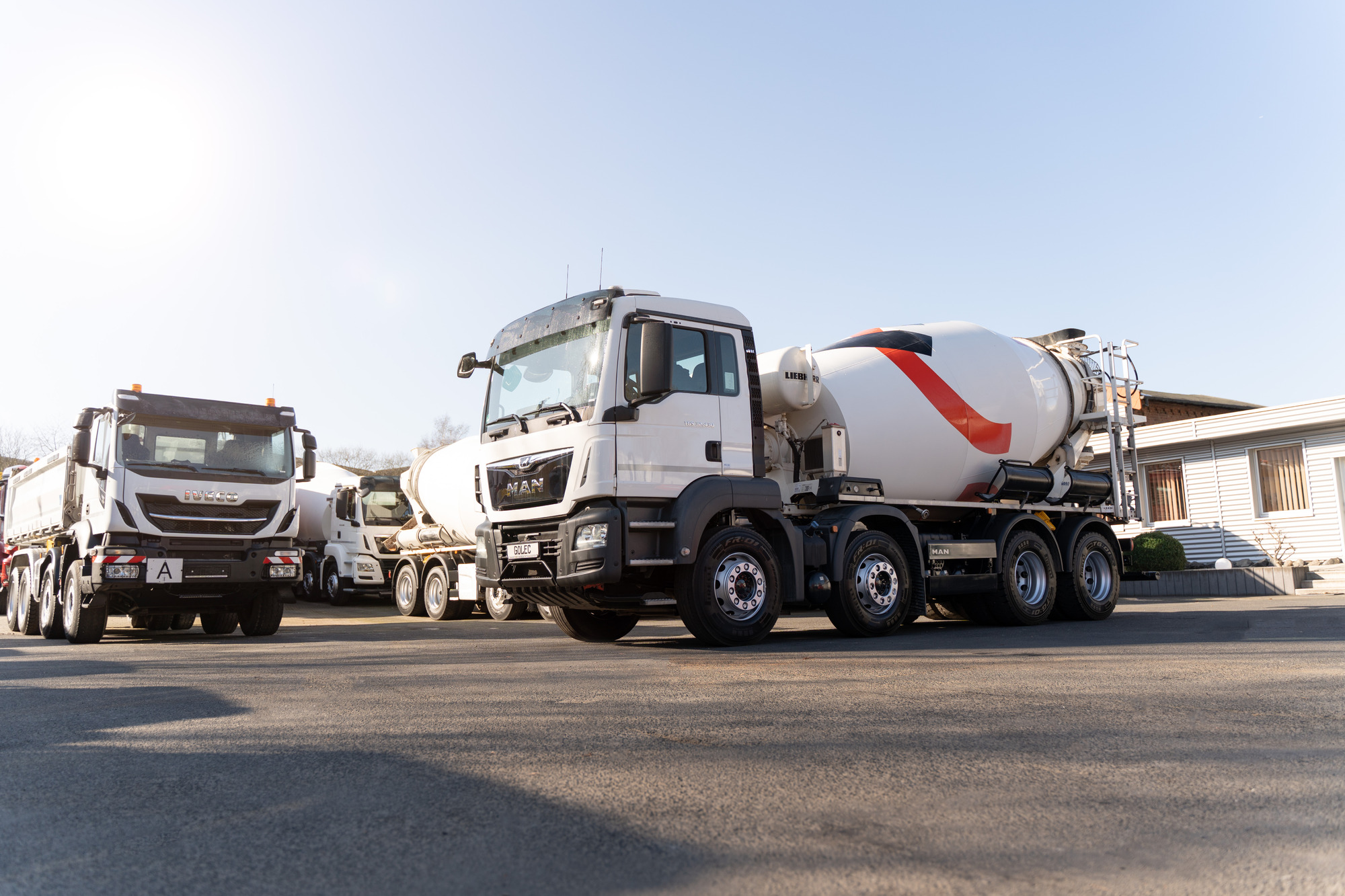Golec Nutzfahrzeuge - Trucks - Year: 2017, 6x2, three-way tipper undefined: picture 3