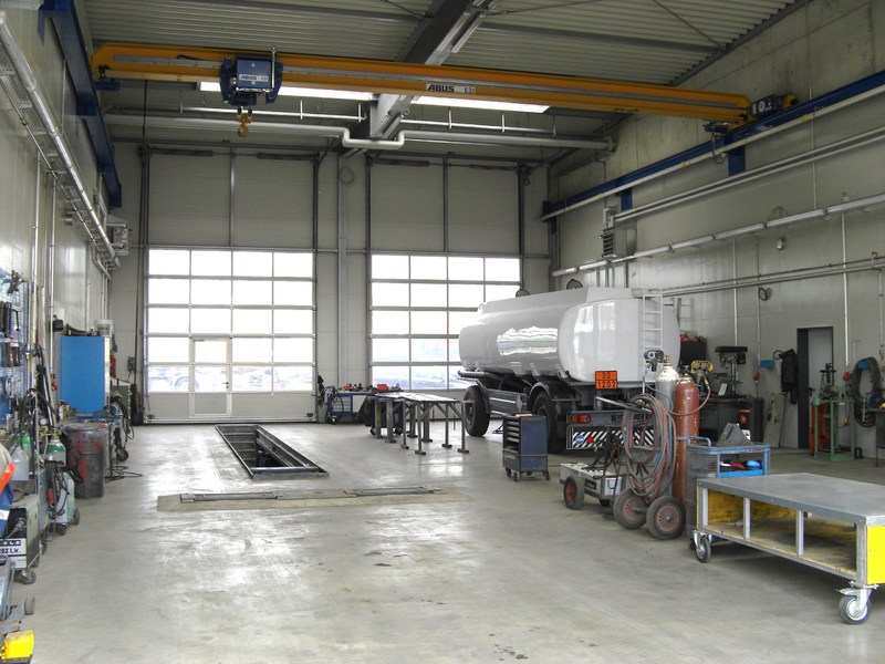 LKW Lasic GmbH - Municipal/ Special vehicles - new, air conditioner undefined: picture 4